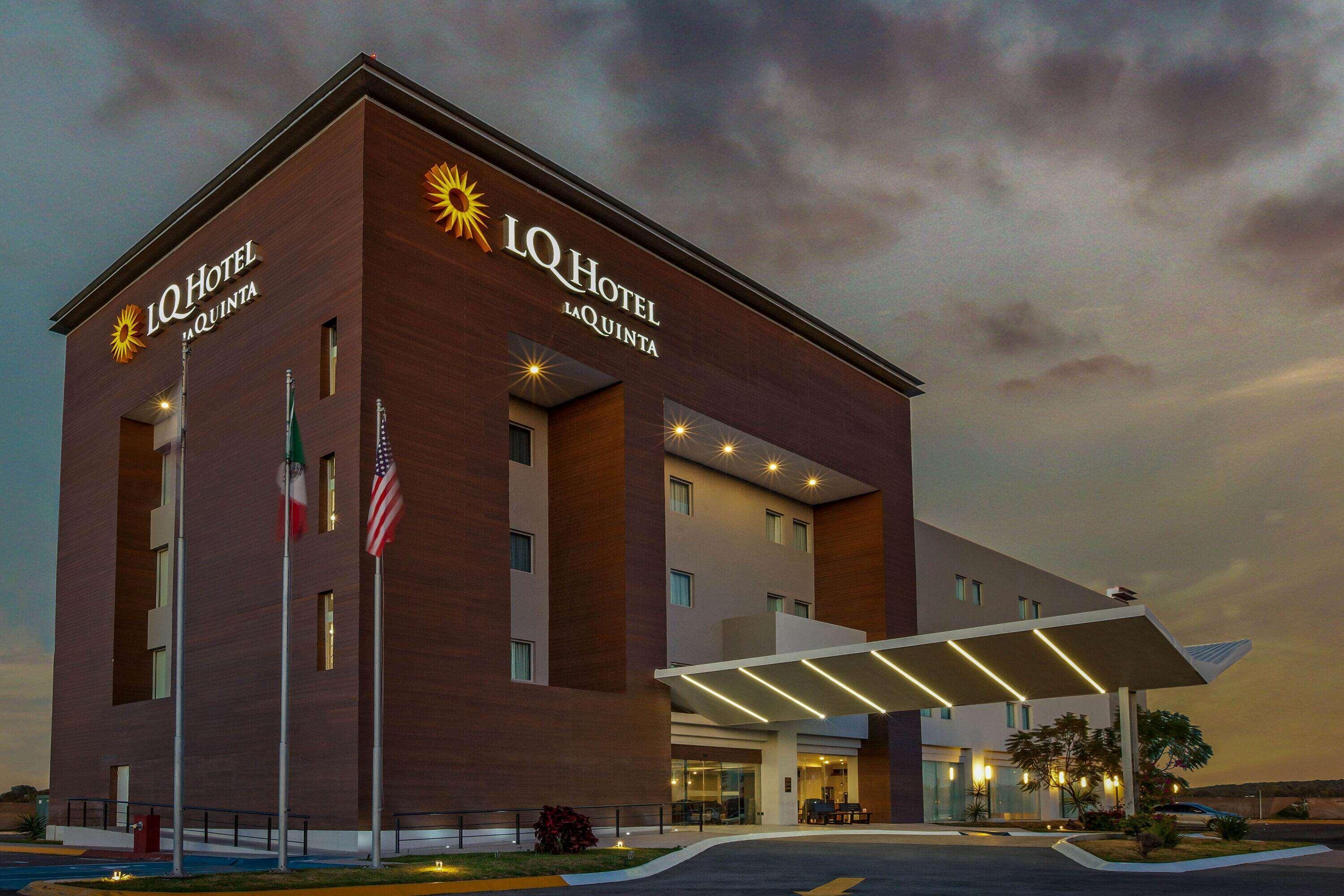 La Quinta By Wyndham Aguascalientes Hotel Exterior foto